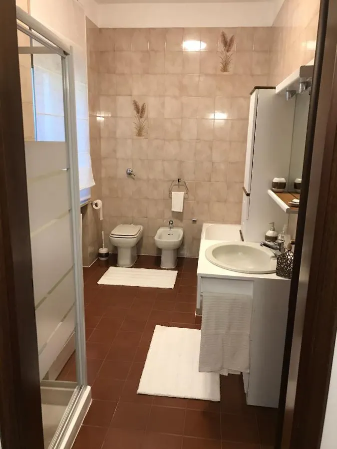 B&B dal Giotu Gravellona Lomellina 0*,  Italia